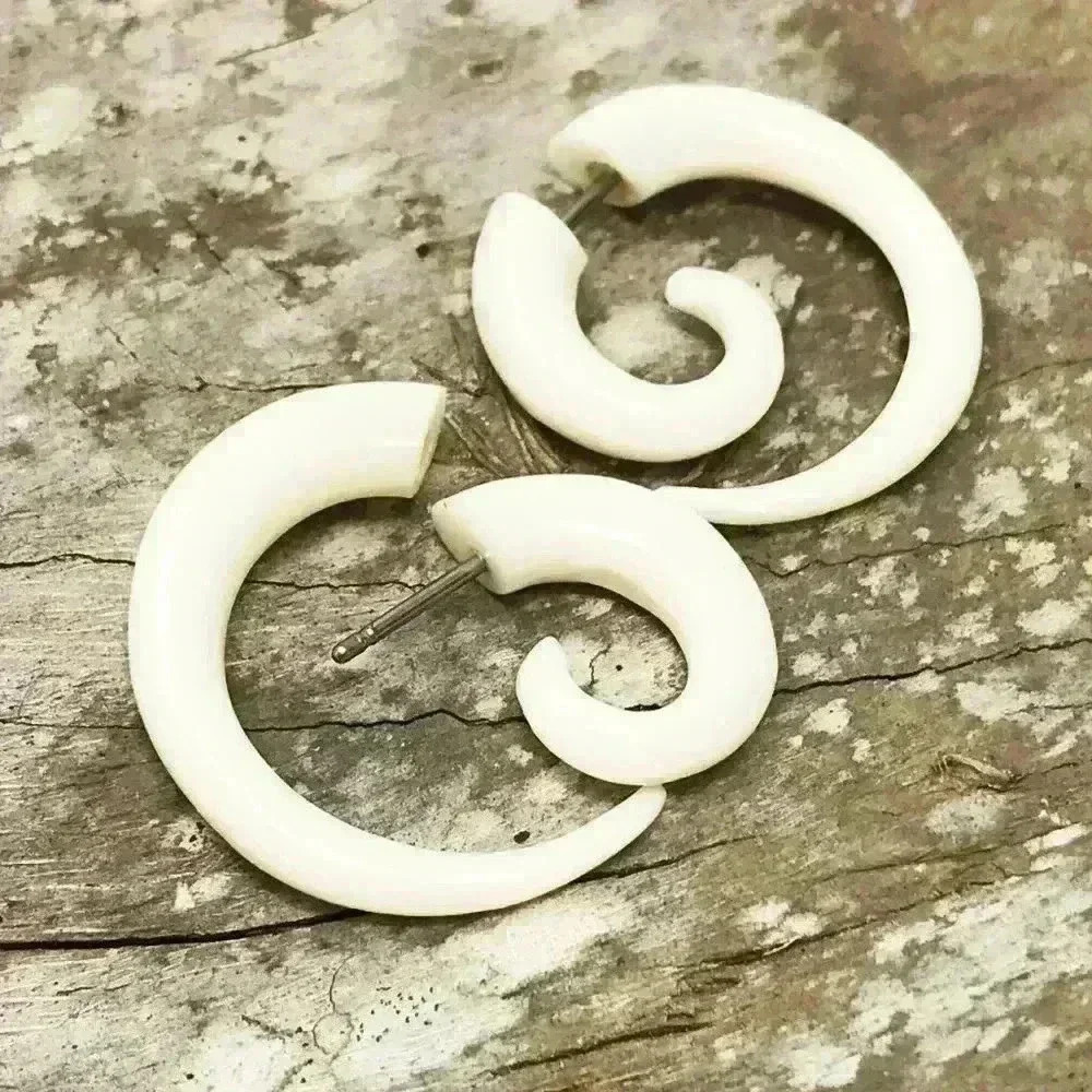 New Organic wooden spiral hoop earrings fake gauges by umbrellalaboratory - Picture 5 of 7